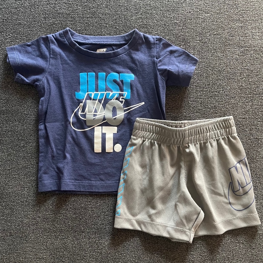 Toddler Nike set